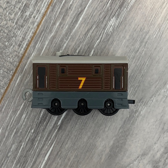 Thomas & Friends Toby - Picture 7 of 8